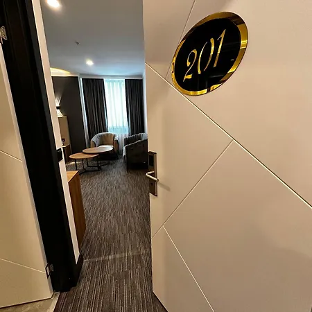 Hotel Viplus 5*