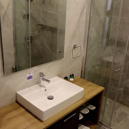 Viplus Hotel